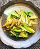 ワカサギと青梗菜のオイスター炒め