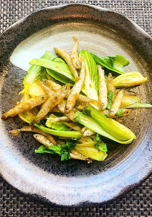ワカサギと青梗菜のオイスター炒め-レシピのメイン写真