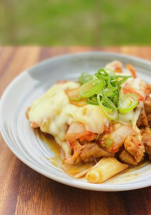 ガッツリ。鶏ちゃんキムチーズ炒め。-レシピのメイン写真