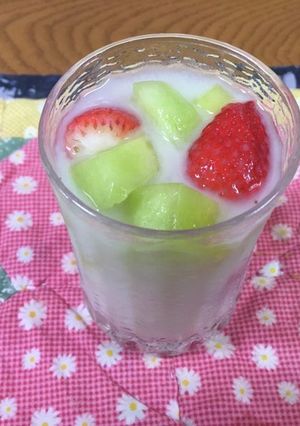 甘酒フルーツポンチ（いちご×メロン）-レシピのメイン写真