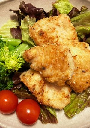 柔らかしっとり♪鶏むね肉のムニエル-レシピのメイン写真