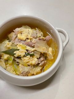 幼児食・取り分け|豚肉と白菜の卵とじ鍋-レシピのメイン写真