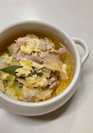 幼児食・取り分け｜豚肉と白菜の卵とじ鍋-レシピのメイン写真
