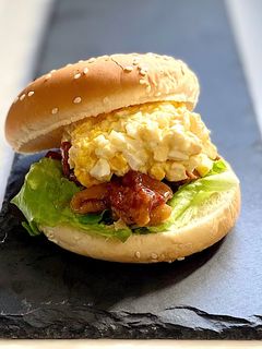 缶詰で!焼き鳥と卵マヨサンド(バーガー)-レシピのメイン写真