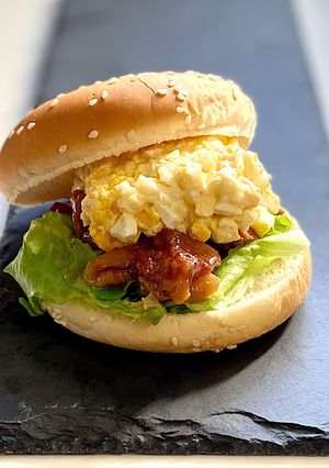 缶詰で！焼き鳥と卵マヨサンド（バーガー）-レシピのメイン写真