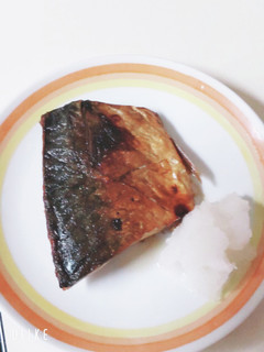 塩麹を塗って焼いただけでめっちゃ旨♡鯖-レシピのメイン写真