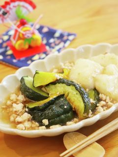 黒皮かぼちゃと揚げ餅のそぼろあんかけ-レシピのメイン写真