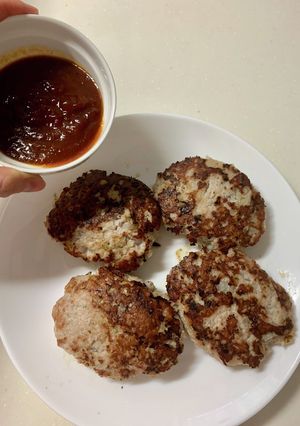 簡単少ない材料で！ハンバーグ☆(和風も)-レシピのメイン写真