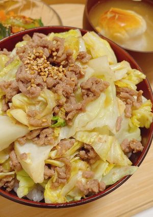 肉味噌キャベツ丼-レシピのメイン写真