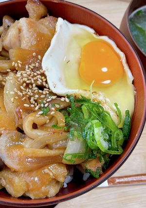 ガーリックチキン丼-レシピのメイン写真