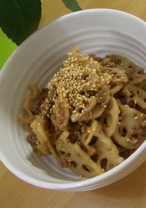 レンコンのそぼろ炒め♪-レシピのメイン写真