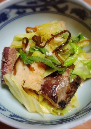 ササッと春キャベツと鯖缶の塩昆布煮-レシピのメイン写真