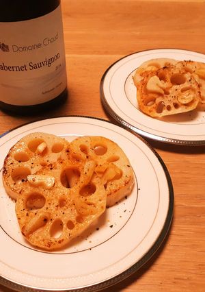 ワインに合う♪蓮根のにんにくバター醤油-レシピのメイン写真