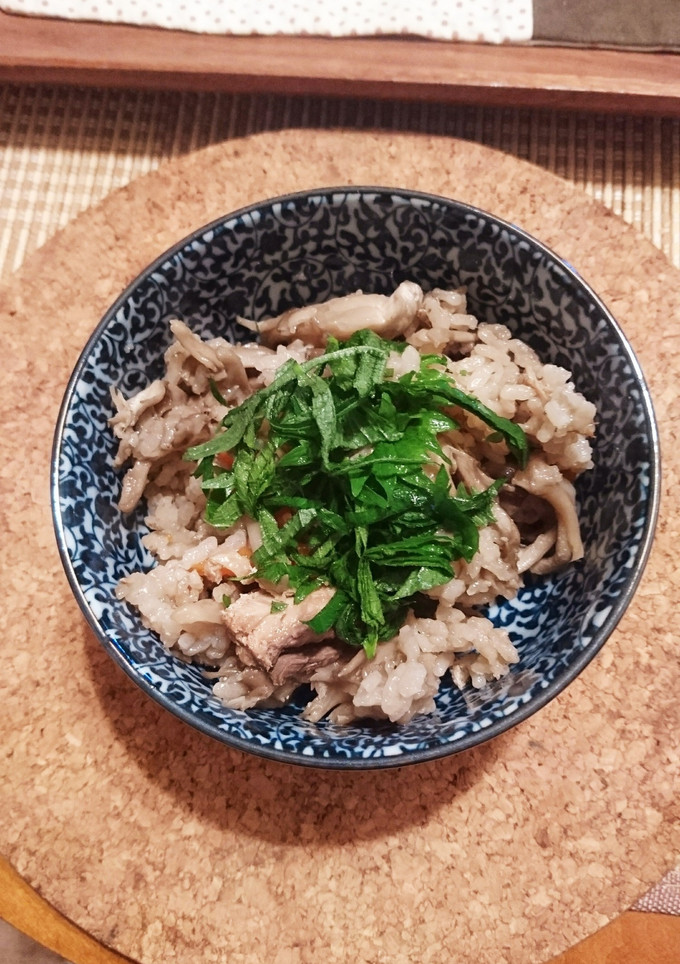 サバ醤油缶と舞茸の炊き込みご飯-レシピのメイン写真