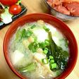 味噌汁 豆腐・油揚げ・小松菜かほうれん草