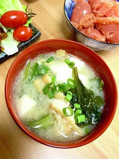 味噌汁 豆腐・油揚げ・小松菜かほうれん草-レシピのメイン写真