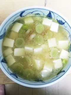 焼ねぎと豆腐の味噌汁-レシピのメイン写真