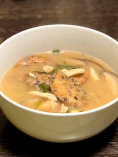 アレじゃない!ゴマ煎餅のせんべい汁-レシピのメイン写真