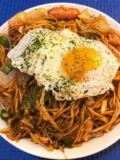 屋台を超えろ〜コク旨ソース目玉焼きそば-レシピのメイン写真