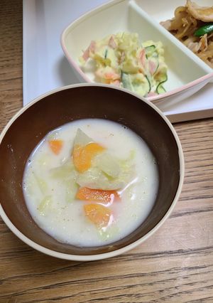 昨日のお汁(ポテサラのポテトゆで汁で)-レシピのメイン写真