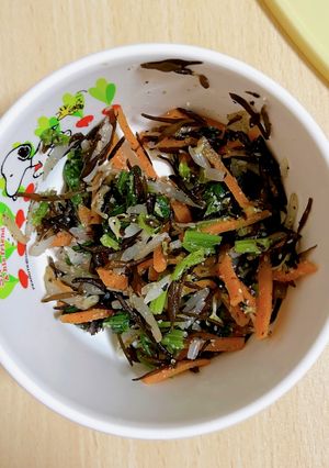 オ○32.ほうれん草とひじきの胡麻和え-レシピのメイン写真