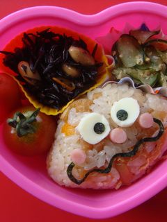 簡単キャラ弁!!カレーパンマン-レシピのメイン写真