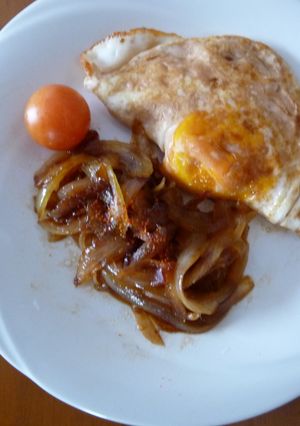 玉ねぎの甘酢　目玉焼きと共に-レシピのメイン写真