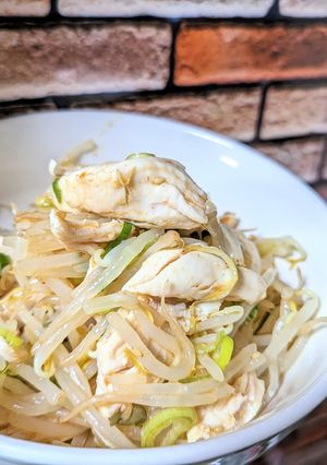もやしと鶏の旨辛だれ和え♪-レシピのメイン写真
