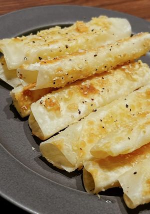 餃子の皮で簡単おつまみ！チーズスティック-レシピのメイン写真