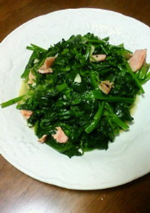 ほうれん草のにんにくバター炒め-レシピのメイン写真