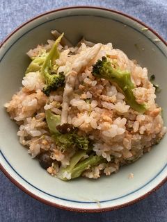ブロッコリーの炊き込みご飯-レシピのメイン写真