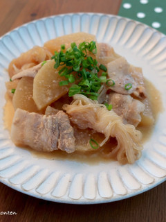 大根と豚肉の味噌煮込み-レシピのメイン写真