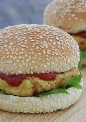 廃棄する麩・親鳥を使ったSDGsバーガー-レシピのメイン写真