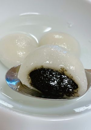 芝麻湯圓　胡麻団子-レシピのメイン写真