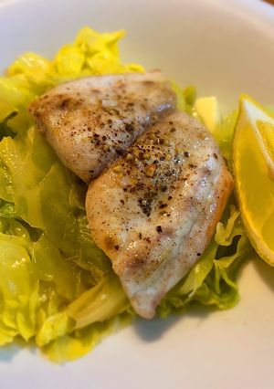 超カンタン♪ 新キャベツと魚のワイン蒸し-レシピのメイン写真