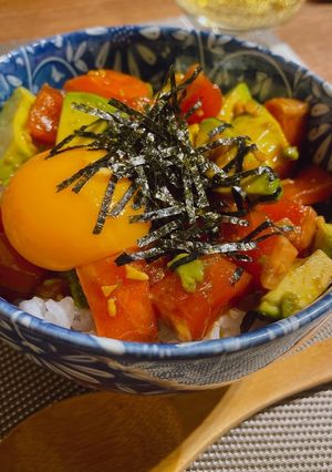 激ウマ！ガーリック薫るサーモンアボカド丼-レシピのメイン写真