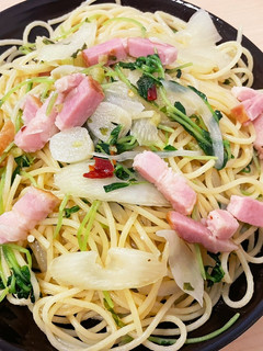 本日のペペロンチーノ②ベーコン豆苗セロリ-レシピのメイン写真