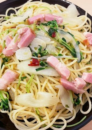 本日のペペロンチーノ②ベーコン豆苗セロリ-レシピのメイン写真