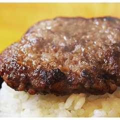 A picture of 最速のハンバーグ。肉・塩・胡椒・砂糖だけ.