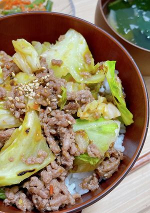 回鍋肉風そぼろ丼-レシピのメイン写真