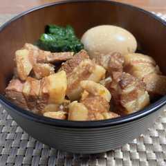 รูปของ 圧力鍋で柔らか簡単ルーロー飯