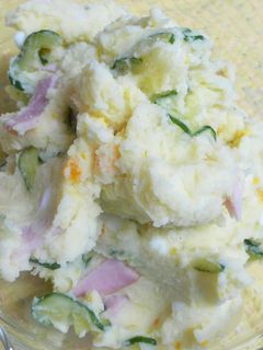 お惣菜屋さんのポテトサラダ-レシピのメイン写真