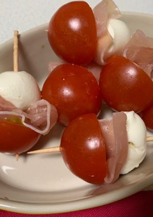 生ハムのピンチョスカプレーゼ-レシピのメイン写真