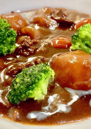 市販のルー＆牛こまで♡絶品ビーフシチュー-レシピのメイン写真