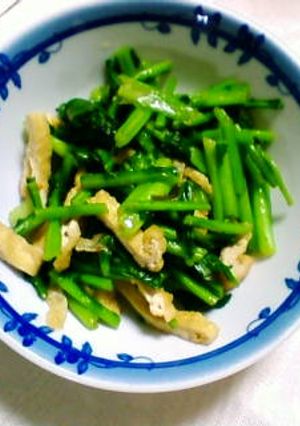 カブの葉を食べる！油揚げと甘醤油いため-レシピのメイン写真