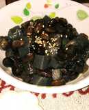 お節にも！祖母から伝わる味！黒豆の五目煮