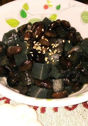 お節にも！祖母から伝わる味！黒豆の五目煮-レシピのメイン写真