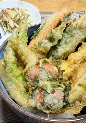 夏野菜とカニカマ大葉巻きの天丼❣️-レシピのメイン写真