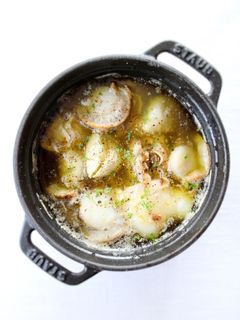 美味しい〜【ベビーホタテと餅のアヒージョ-レシピのメイン写真