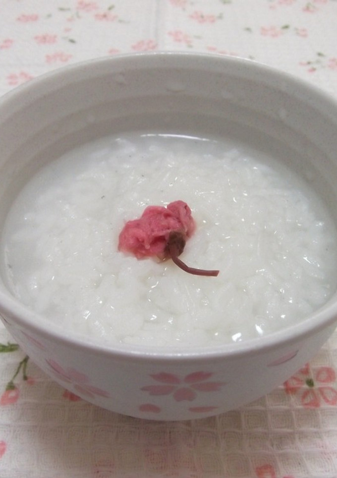 ほっ。桜のお粥-レシピのメイン写真